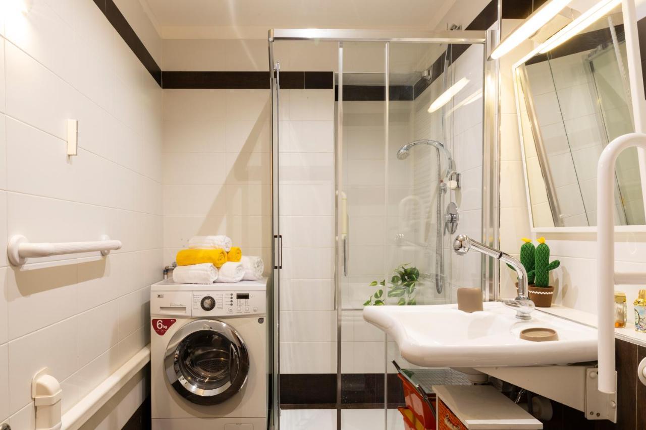 Apartament Living Isola Mediolan Zewnętrze zdjęcie